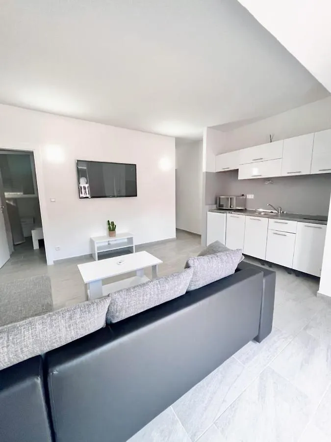 Vanessa Apartments Starigrad Paklenica