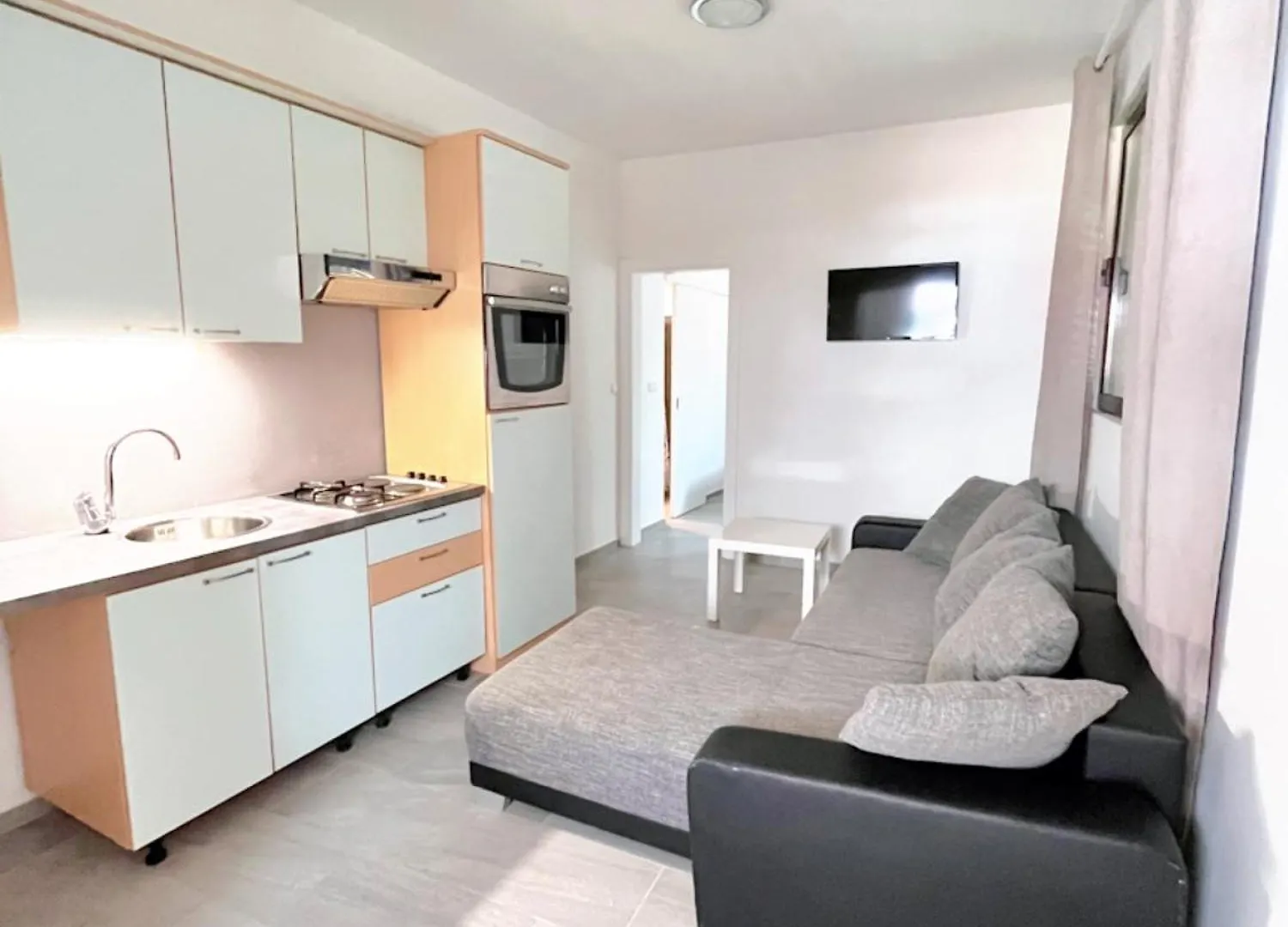 Vanessa Apartments Starigrad Paklenica